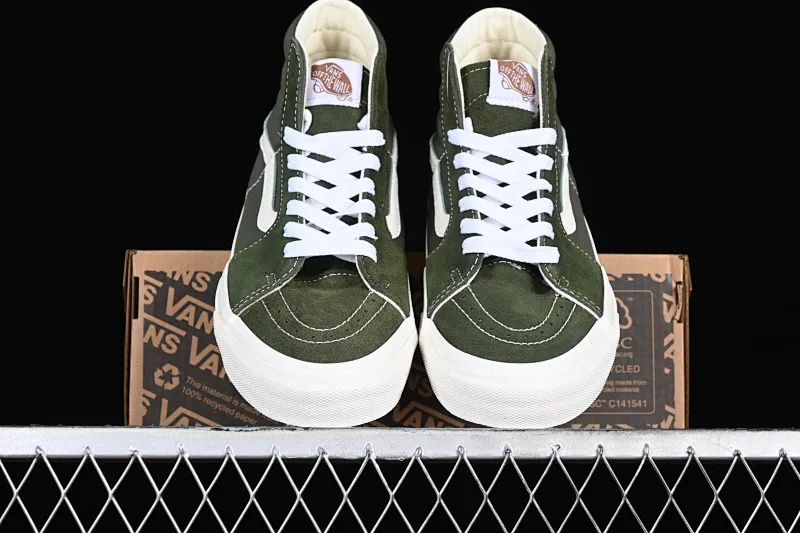 All categories Vans Vans series Vans Hi Vans high-top Vans SK8-Hi VR3 olive green Vans official Anaheim high-end branch high-top casual sneakers VN0005UN50K